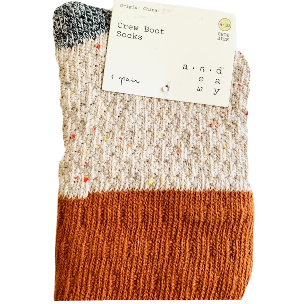 Woman Crew Boot Socks Size 4-10